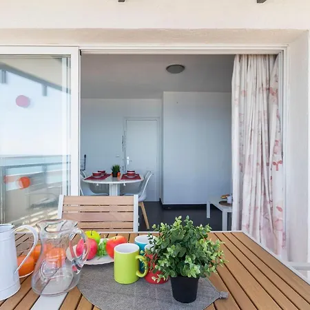 Rodas Arysal Διαμέρισμα Σαλού