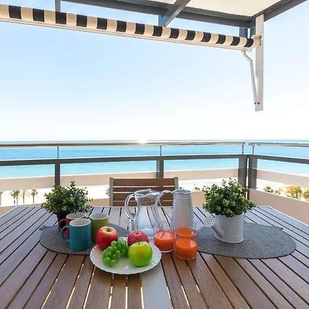 Rodas Arysal Διαμέρισμα Σαλού